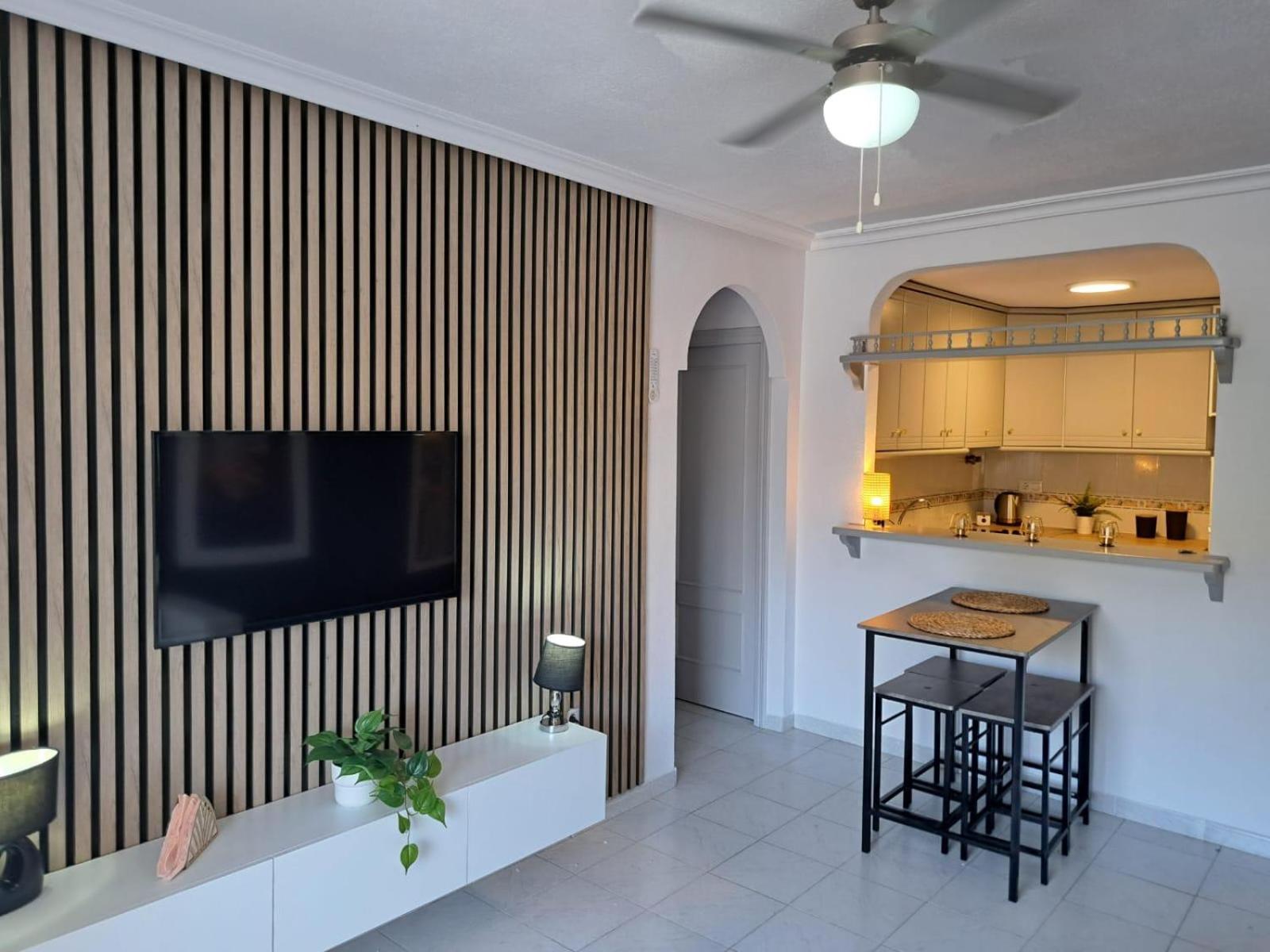 Apartamento Pod Papugami Torrevieja Exterior photo
